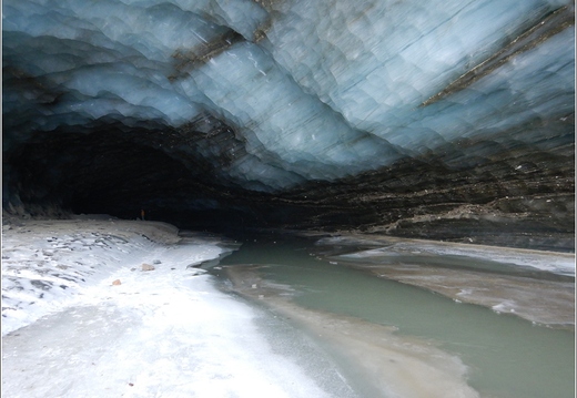 Castner Glacier Cave 019